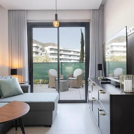 Apartamento Exclusive Garden In Higueron